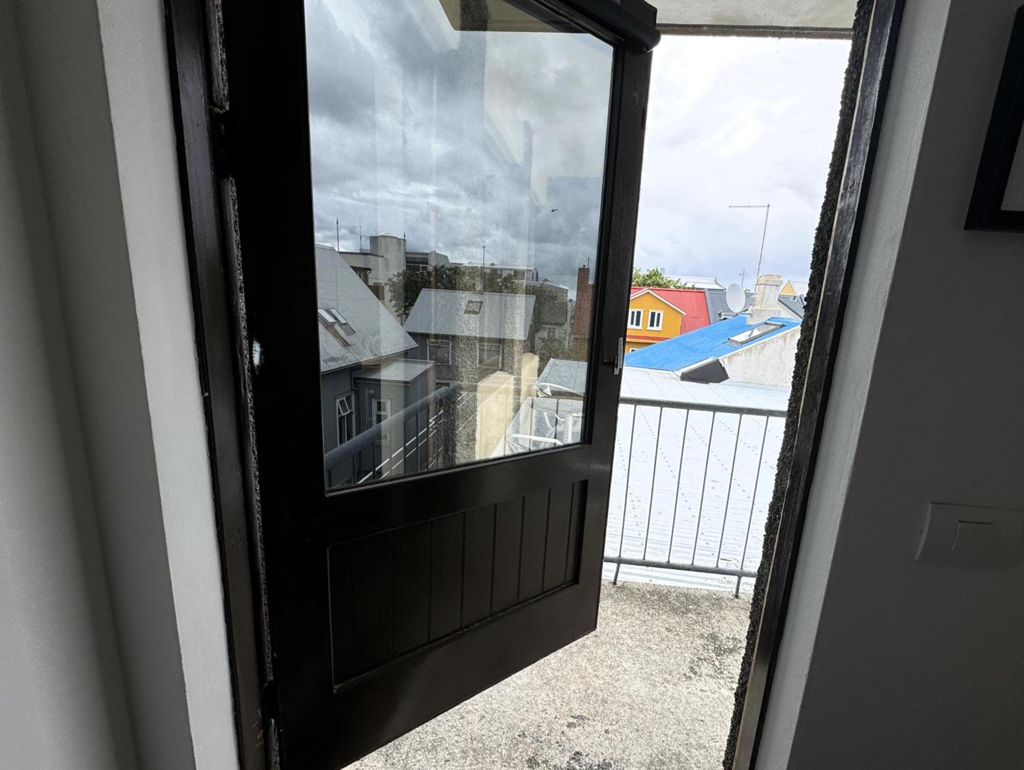 Day Dream L23 Guesthouse Reykjavík Dış mekan fotoğraf